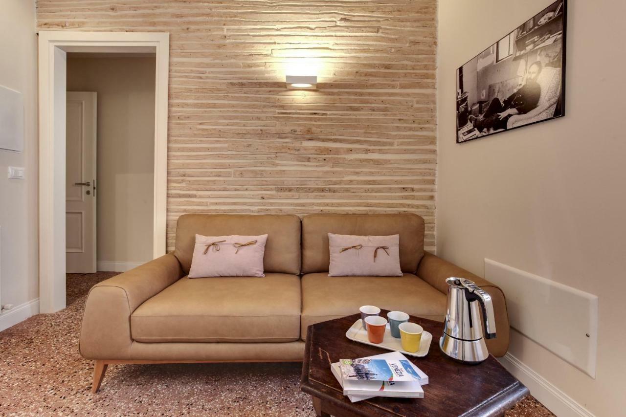 Rugabella Rialto Deluxe By Wonderful Italy Apartment Veneţia Exterior foto