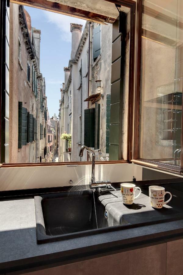 Rugabella Rialto Deluxe By Wonderful Italy Apartment Veneţia Exterior foto